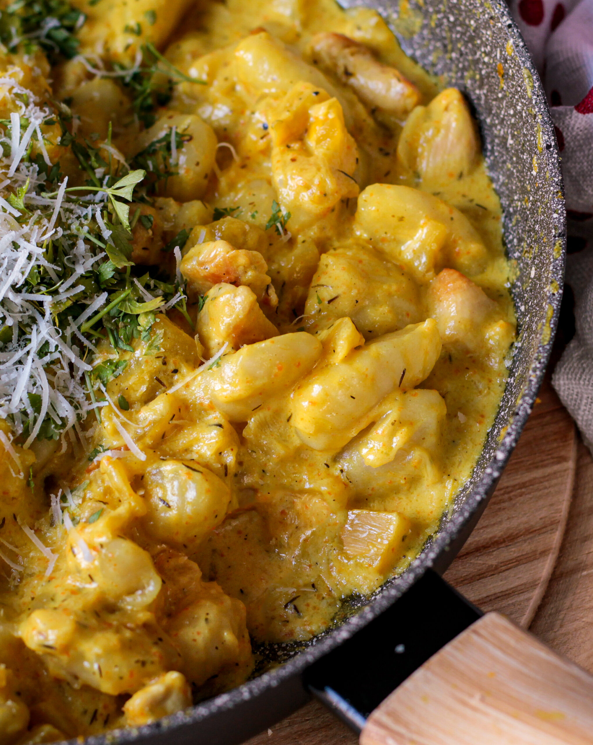 Gnocchi mit Hühnerfleisch und Zucchini
